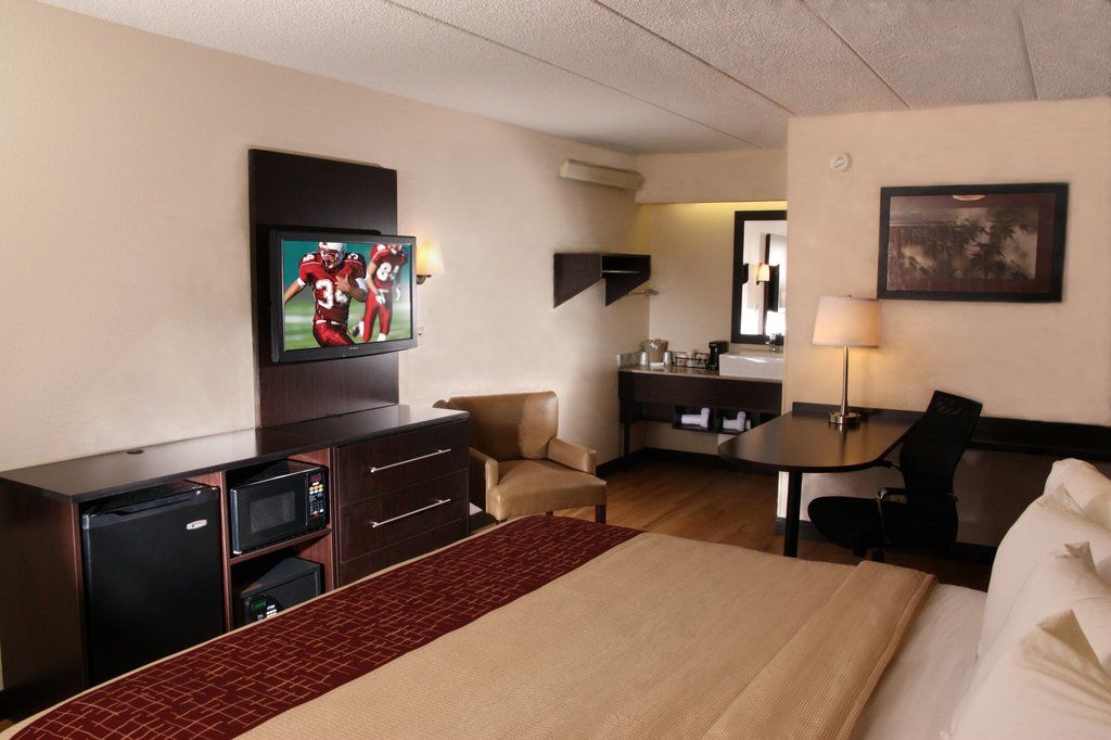Red Roof Inn Plus+ Baltimore-Washington Dc/Bwi Airport Линтикъм Екстериор снимка