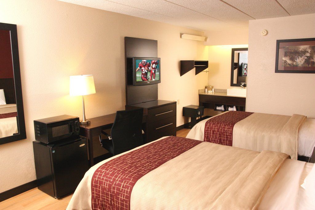 Red Roof Inn Plus+ Baltimore-Washington Dc/Bwi Airport Линтикъм Екстериор снимка